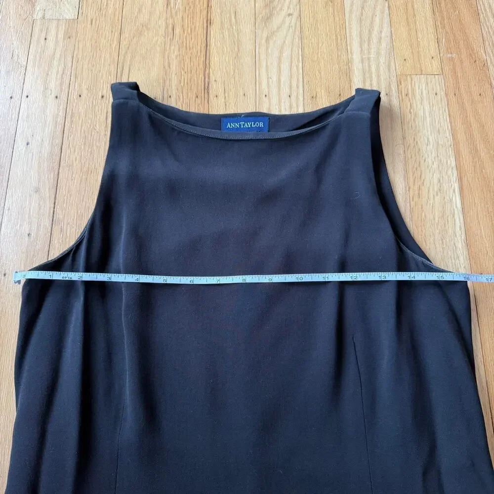 Ann Taylor Black Sleeveless Crepe Knit Tunic Shell Size 6 Classic Office Work